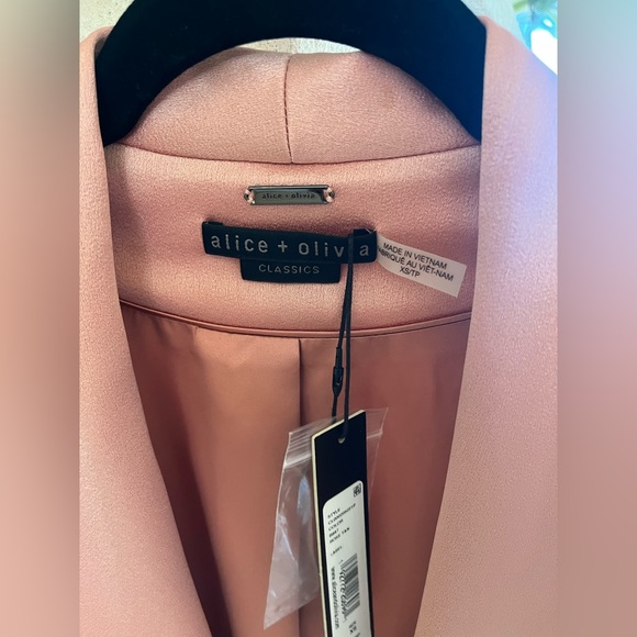 Alice and Olivia rose tan satin blazer - Picture 6 of 6